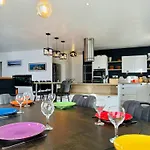 La Montbourgeoise Stylish House Close To The Town Center Ferienhaus *