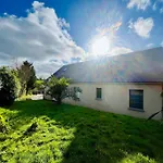 La Montbourgeoise Stylish House Close To The Town Center Ferienhaus *