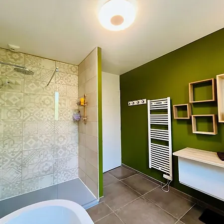 La Montbourgeoise Stylish House Close To The Town Center *