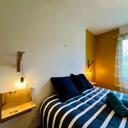 Σπίτι διακοπών La Montbourgeoise Stylish House Close To The Town Center *