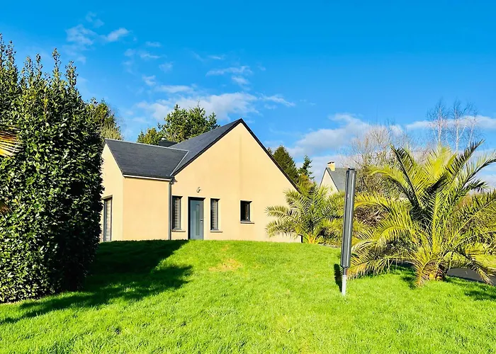 La Montbourgeoise Stylish House Close To The Town Center * Montebourg