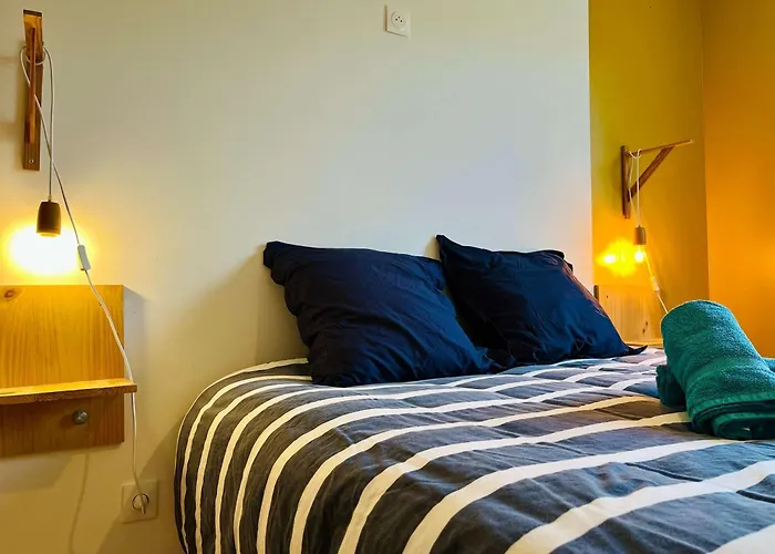 La Montbourgeoise Stylish House Close To The Town Center