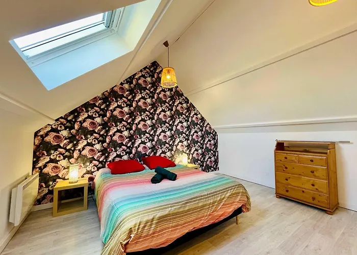 La Montbourgeoise Stylish House Close To The Town Center Montebourg