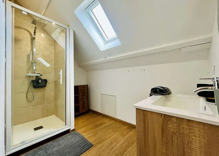 Hébergement de vacances La Montbourgeoise Stylish House Close To The Town Center Montebourg