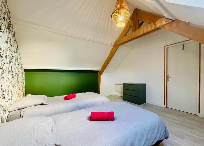 Hébergement de vacances La Montbourgeoise Stylish House Close To The Town Center Montebourg